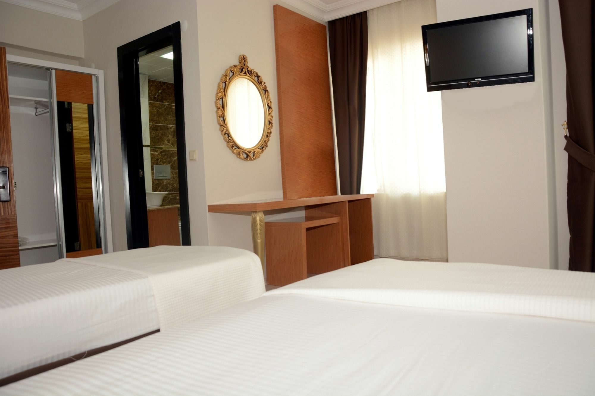 Derin Suit Otel Antália Exterior foto