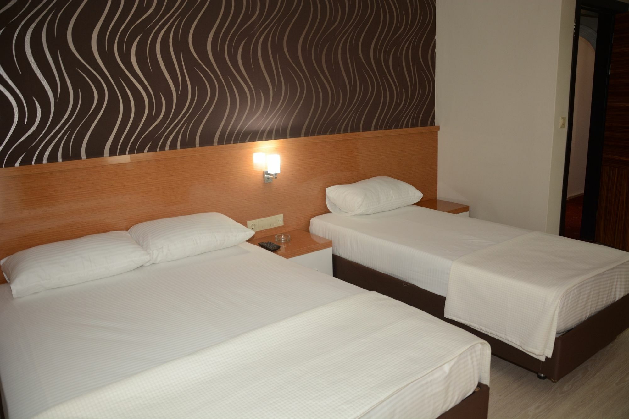 Derin Suit Otel Antália Exterior foto