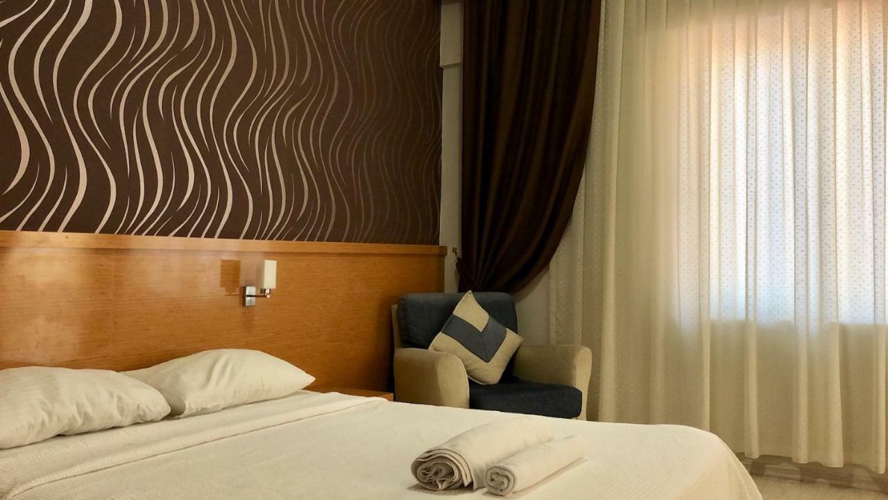 Derin Suit Otel Antália Exterior foto